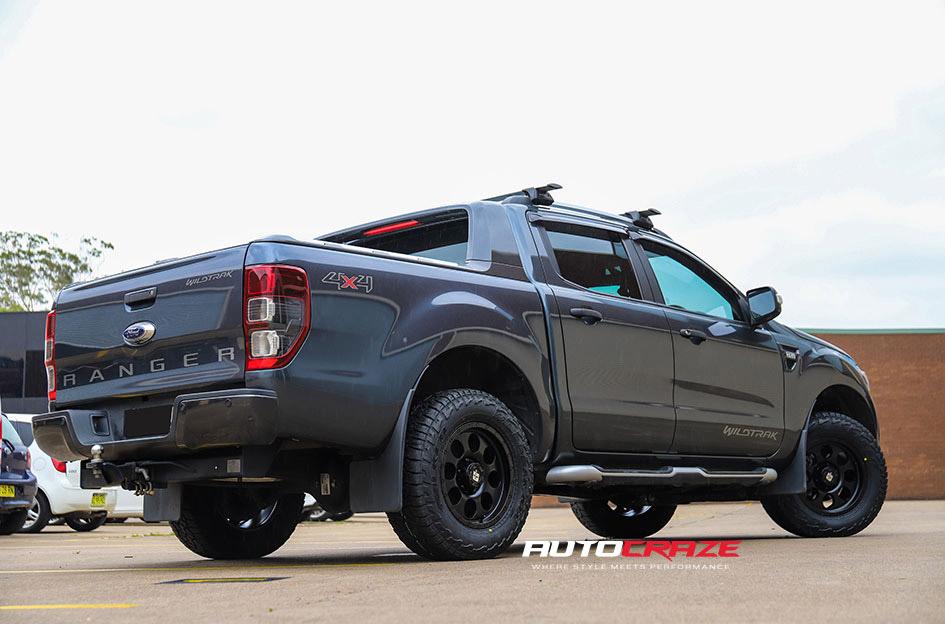 FORD RANGER DESERT MATTE BLACK